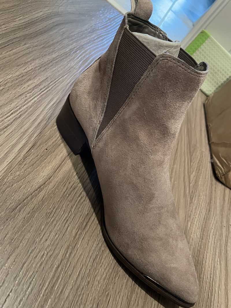 ANELLA TAUPE SUEDE - SM REBOOTED