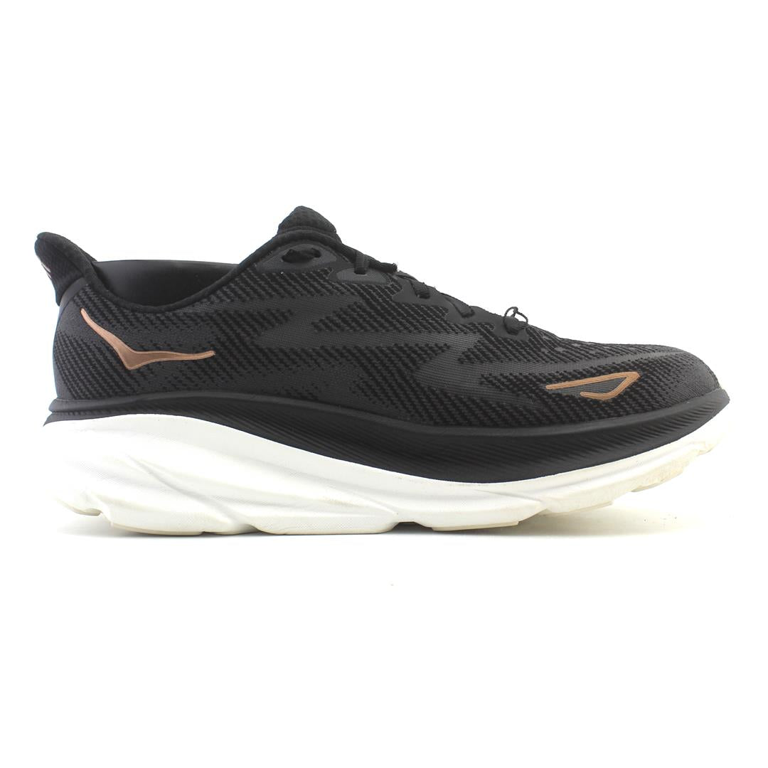 HOKA ONE ONE CLIFTON 9