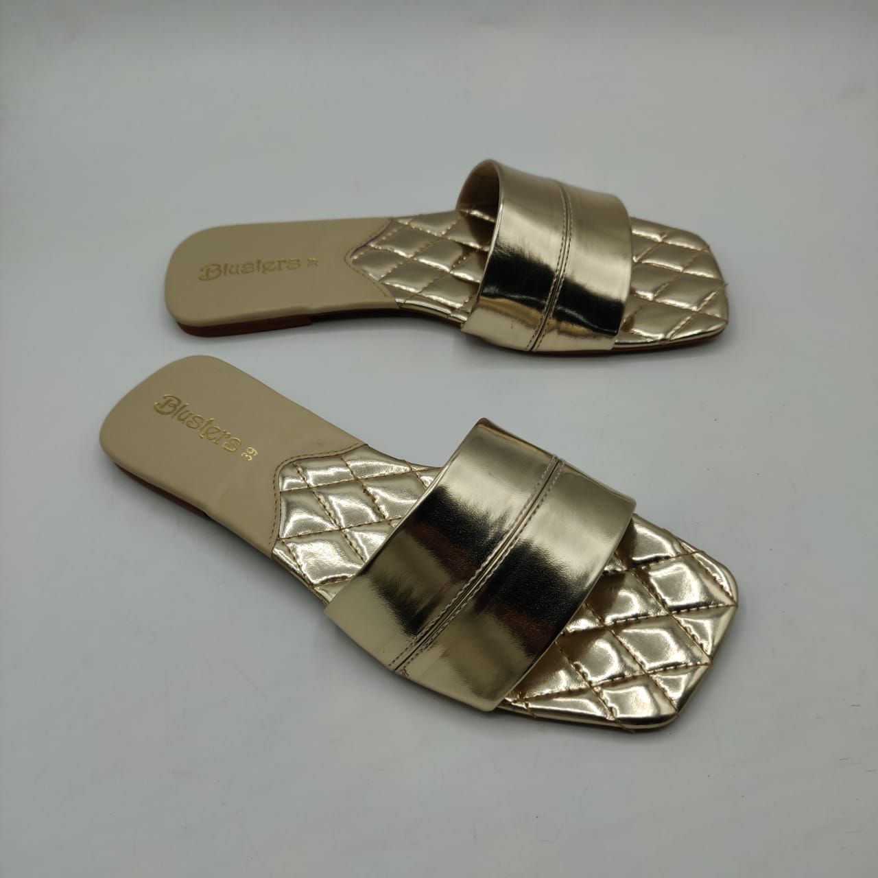 Mesh Stitch Golden Slides A70