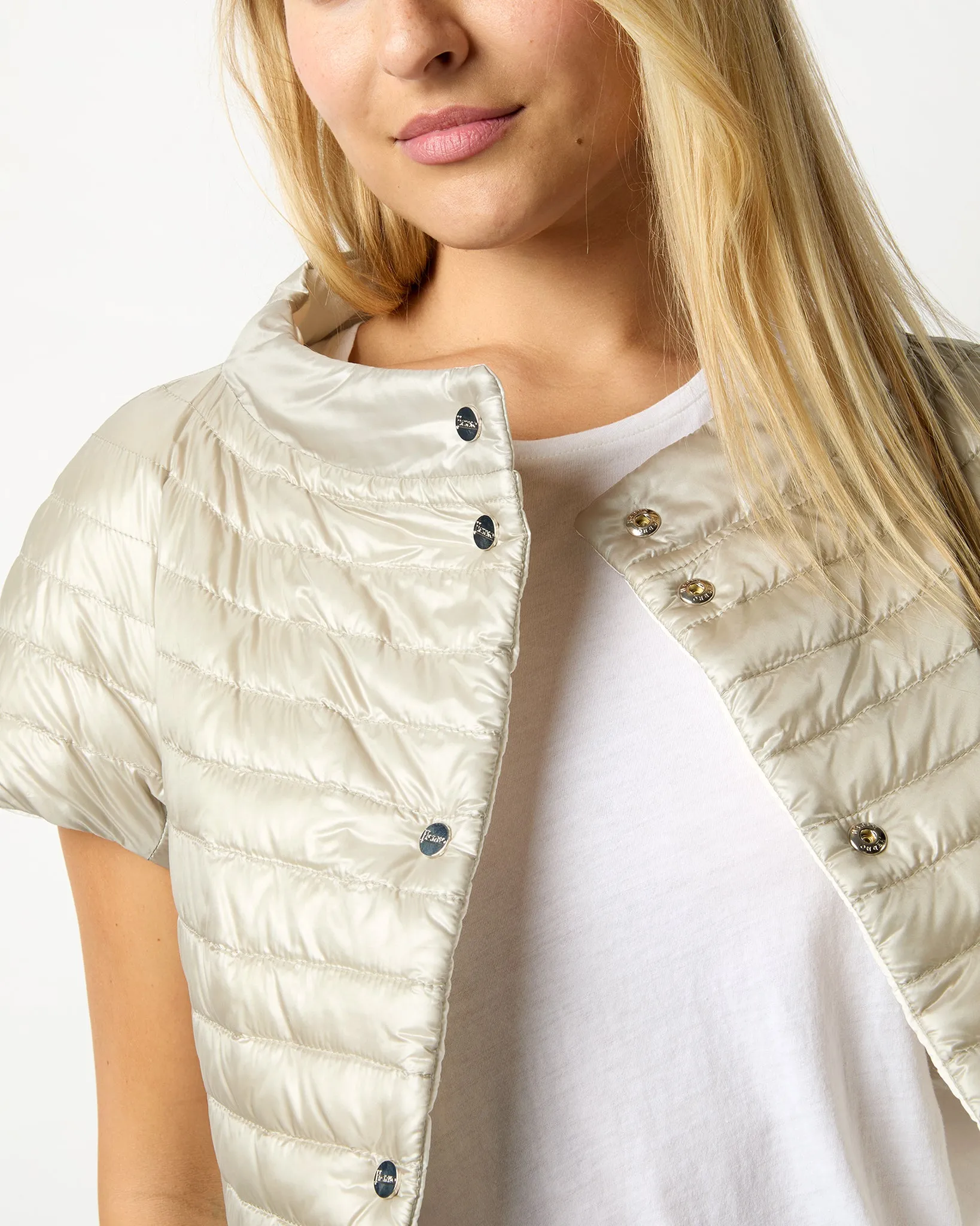 Reversible Cap-Sleeve Jacket in White/Pearl Grey