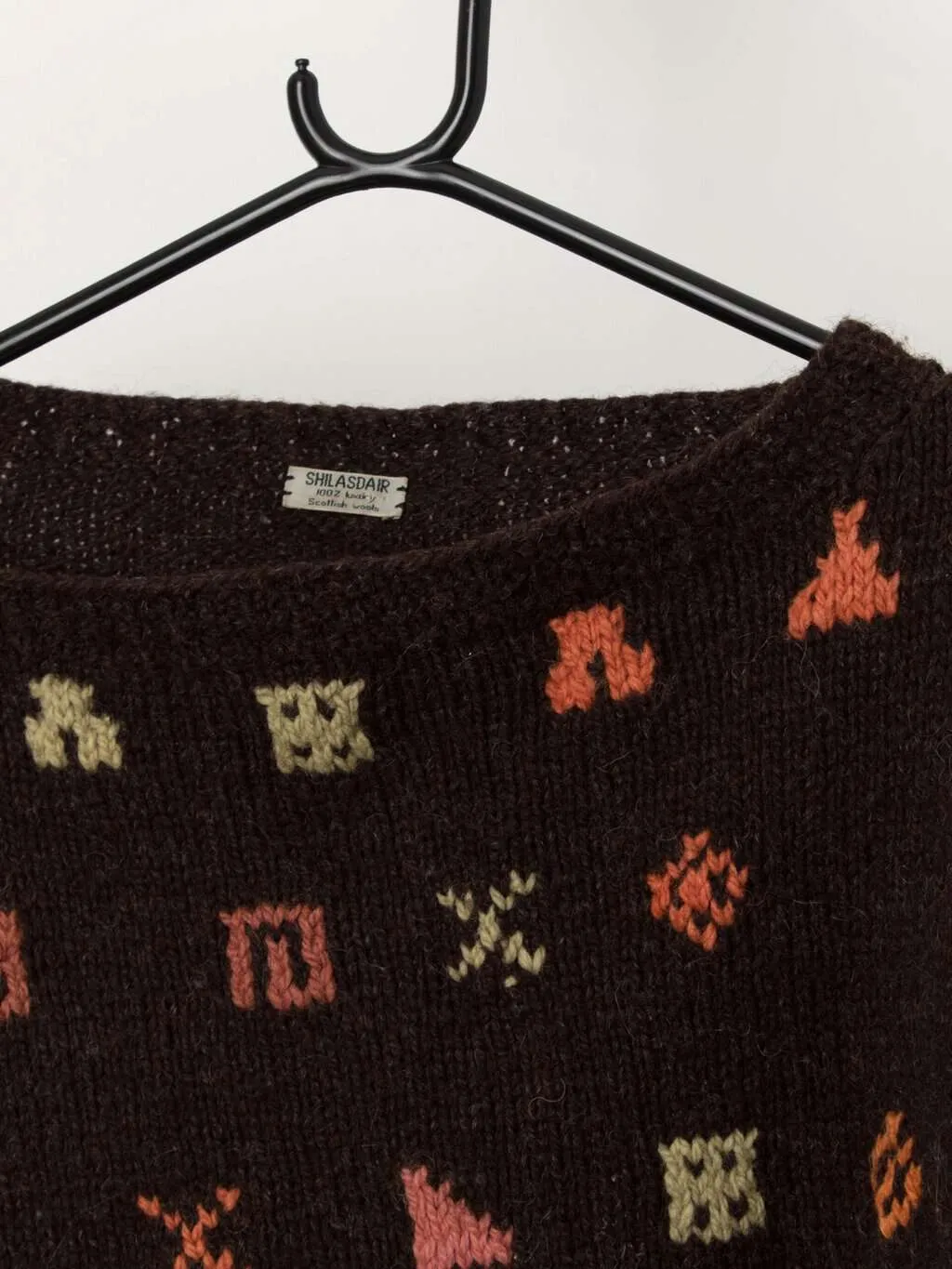 Vintage brown wool cropped jumper with geometric pattern – Medium / Large